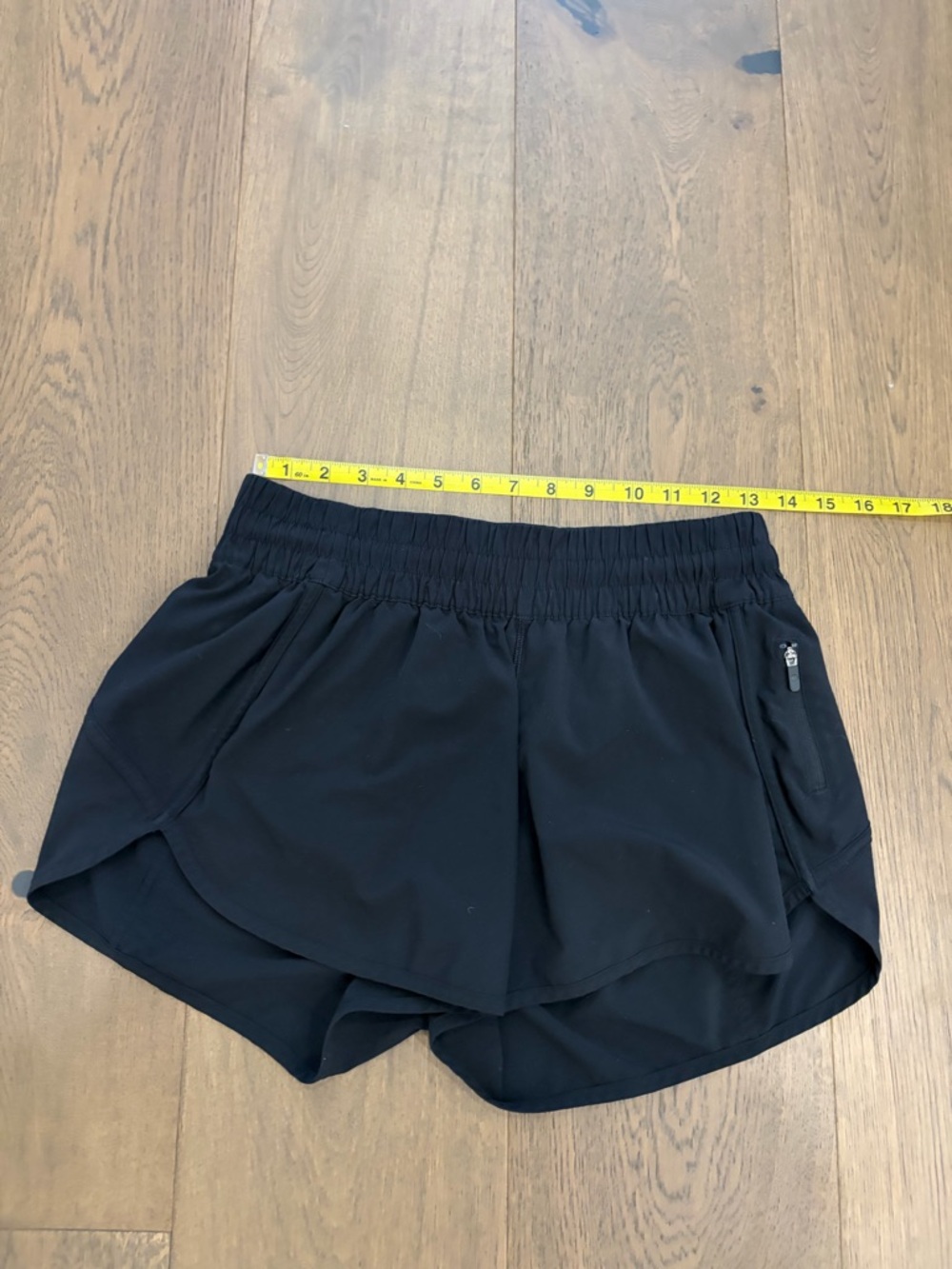 Lululemon tracker shorts - size 10 black